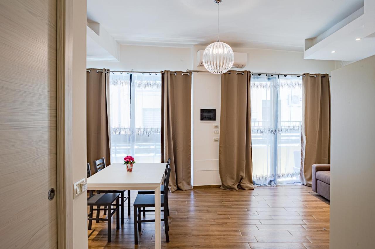 Ichnos Loft 55 Apartment Olbia Bagian luar foto